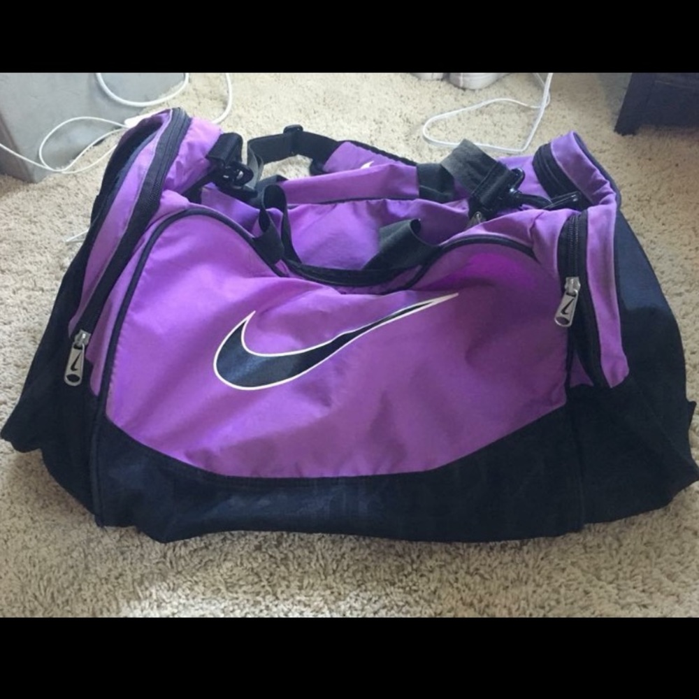 Nike duffel bag